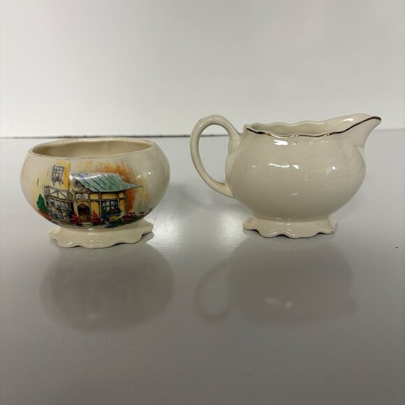 Lancaster Sandland Creamer & Sugar Bowl Set English Ware Cottage Gold Trim VTG - Picture 2 of 9